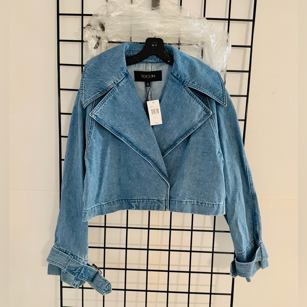 Toccin Tommy Cropped Denim Trench Coat - Picture 7 of 9